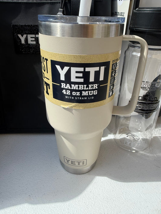 YETI WATERBOTTLE